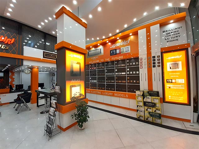 ویترین کلید پریزهای ایران الکتریک
